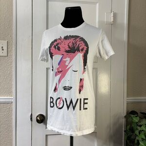 Bowie Pink Iconic Lighting Bolt Graphic T-Shirt